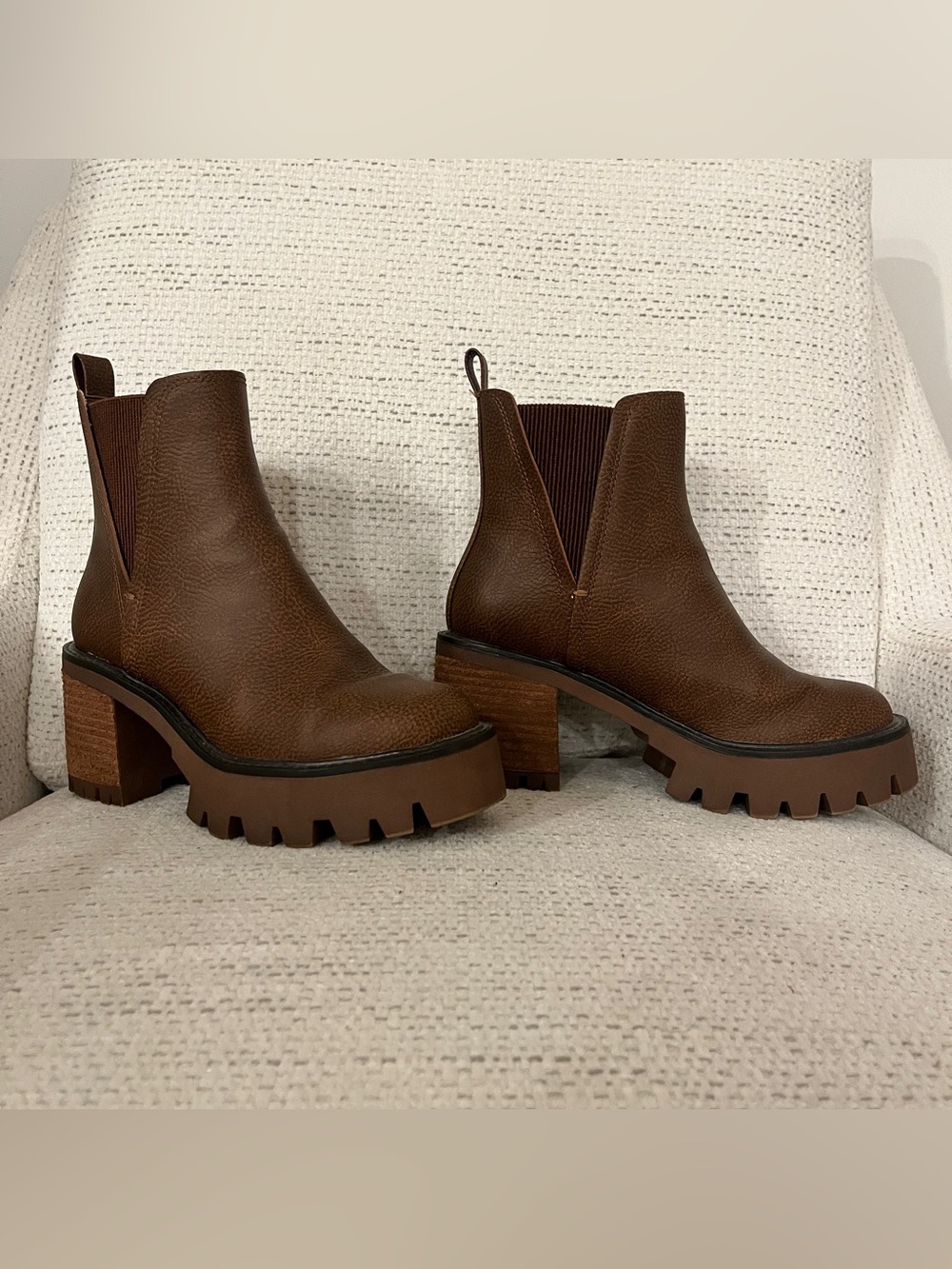 Women's Brown Chunky Chelsea Booties